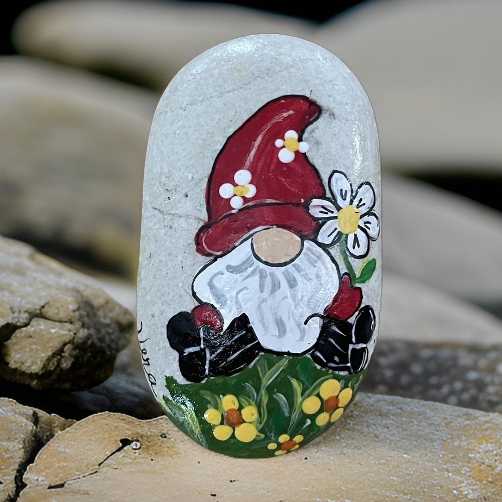 Hand crafted painted daisy gnome rock white red black yellow green gray garden - Picture 3 of 11